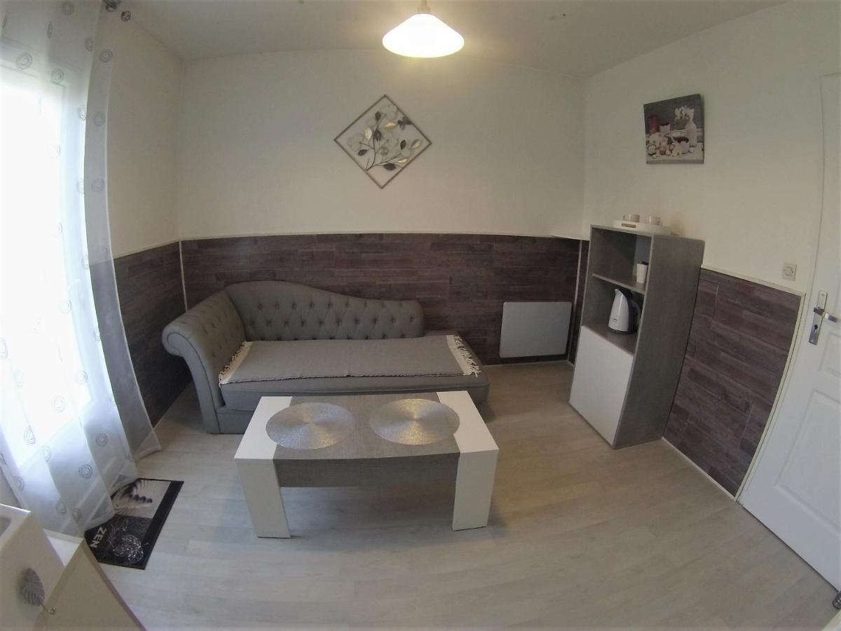 Au Coeur Du Bien Etre, Chambre D'Hotes Avec Piscine Chauffee Et Couverte, Spa, Sauna, Massages Monteaux Eksteriør billede
